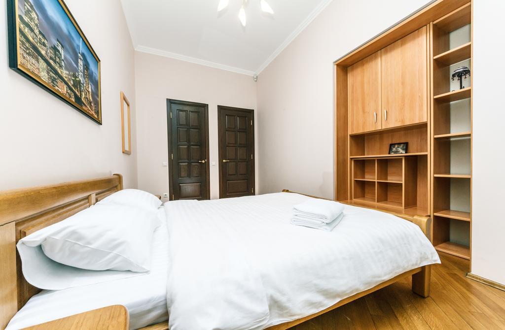 Apartament On Independence Square Kiew Exterior foto